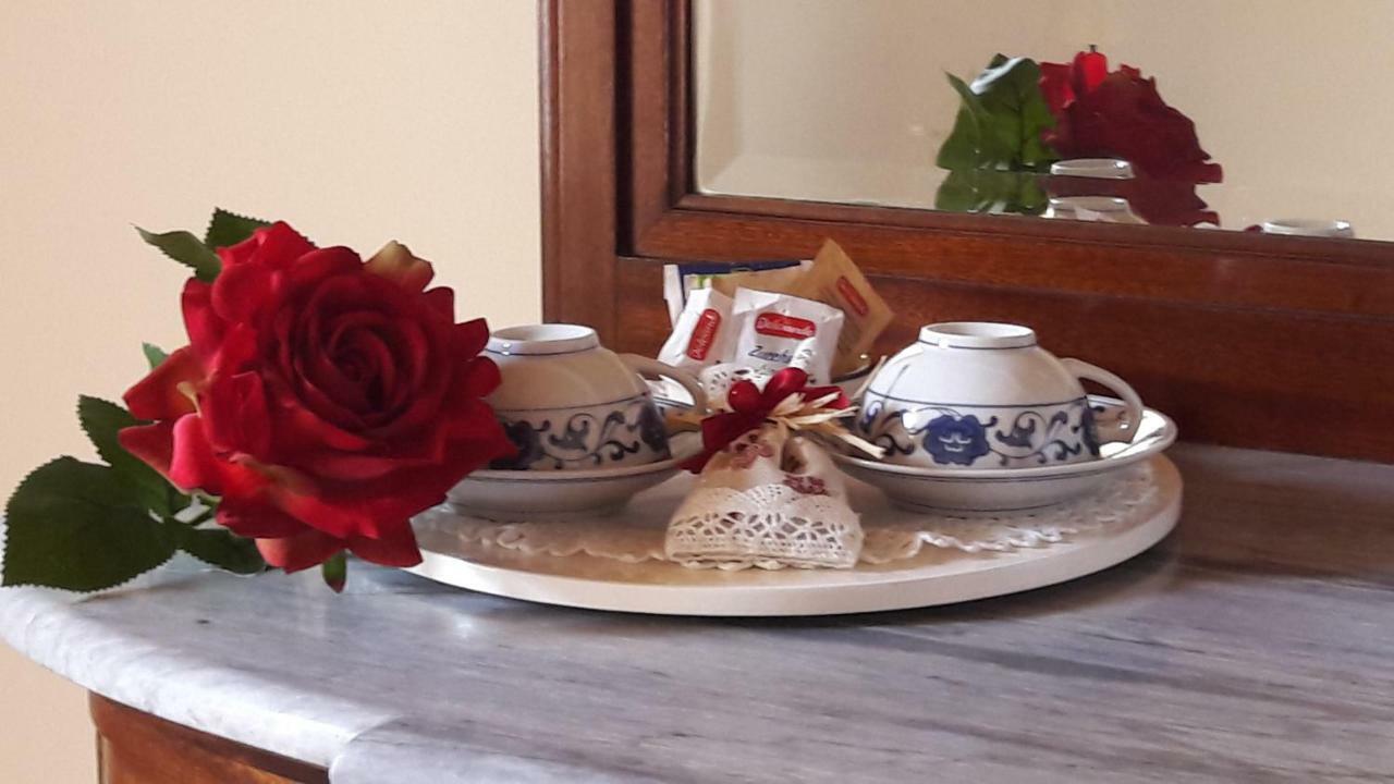 "Suliscenti" Dimora Siciliana B&B Авола Екстер'єр фото