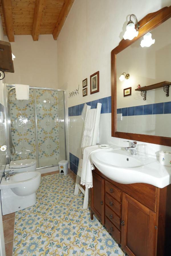 "Suliscenti" Dimora Siciliana B&B Авола Екстер'єр фото