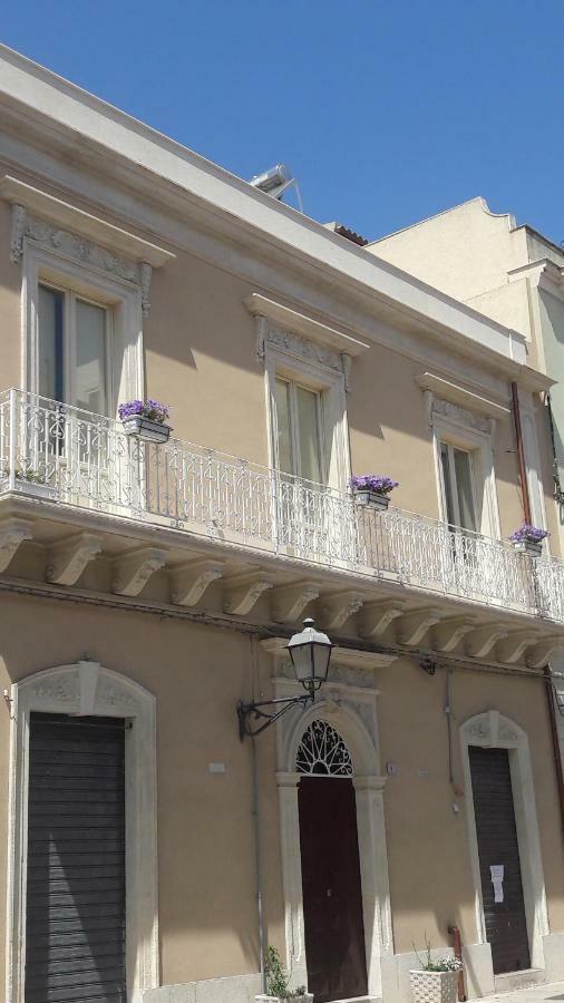 "Suliscenti" Dimora Siciliana B&B Авола Екстер'єр фото